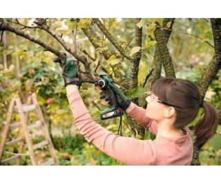 Aku pila ocaska Bosch AdvancedCut 18, 06033D5101