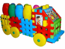 Czako Truck s bowlingovými konstrukčními bloky