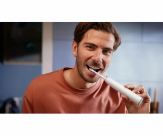 Elektrický zubní kartáček Philips Sonicare 6100 HX7400/01