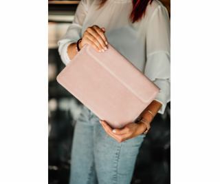 RED ANT SPRING MacBook Air 15  (2023) nude