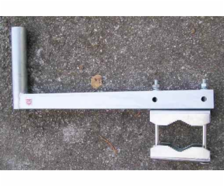 CSAT KBV700+2Z5M konzola na stožár délka 22cm - odsazení ...