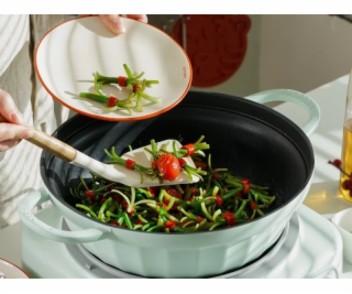 Mellow Yellow BUYDEEM Smaltované hliníkové nádobí se skle...