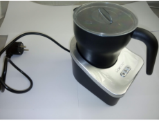 Clatronic MS3326, automatický speňovač mlieka