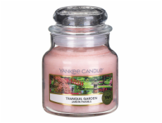 Svíčka ve skleněné dóze Yankee Candle, Tichá zahrada, 104 g