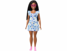 Panenka Mattel Barbie Fashionistas s Downovým syndromem v srdíčkových šatech