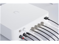 UBNT PowerAmp white