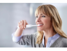 Philips HX6857/28 Sonicare ProtectiveClean 5100, zubná kefka, 62000 kmitov/min, 3 režimy, časovač, púzdro, biela