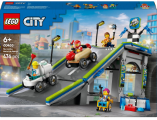 LEGO 60460 City No Limits: Závod v mýdlenkách s rampou, Stavebnice