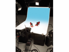 Colorama Stínované pozadí bílá a světle modrá 110 x 170 cm