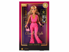 Módní panenka s růžovými károvanými šaty