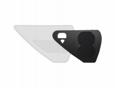 Spigen Ochranná fólie a polepa Tesla pro nabíjecí port (EU), karbonová - Tesla Model Y/3